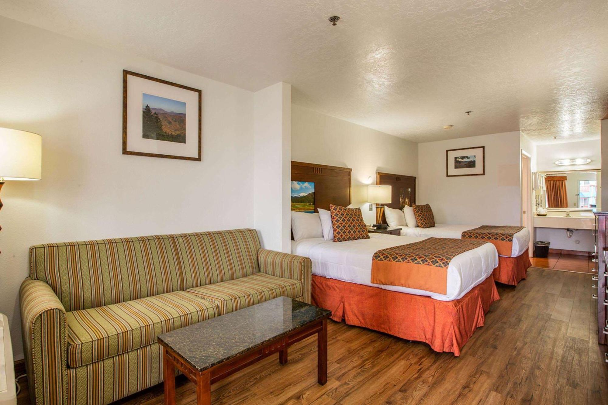 Sandia Peak Inn Old Town Abq, A Howard Johnson By Wyndham Альбукерке Екстер'єр фото